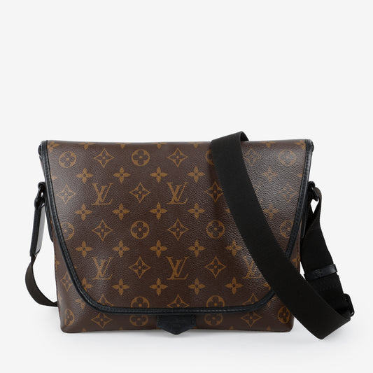 Macassar Messenger Bag, Monogram