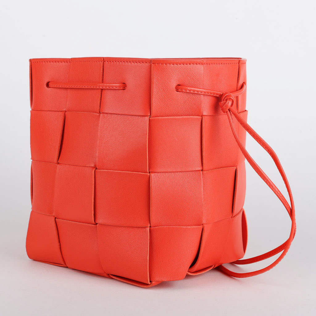 Small Cassette Bucket, Coral Red