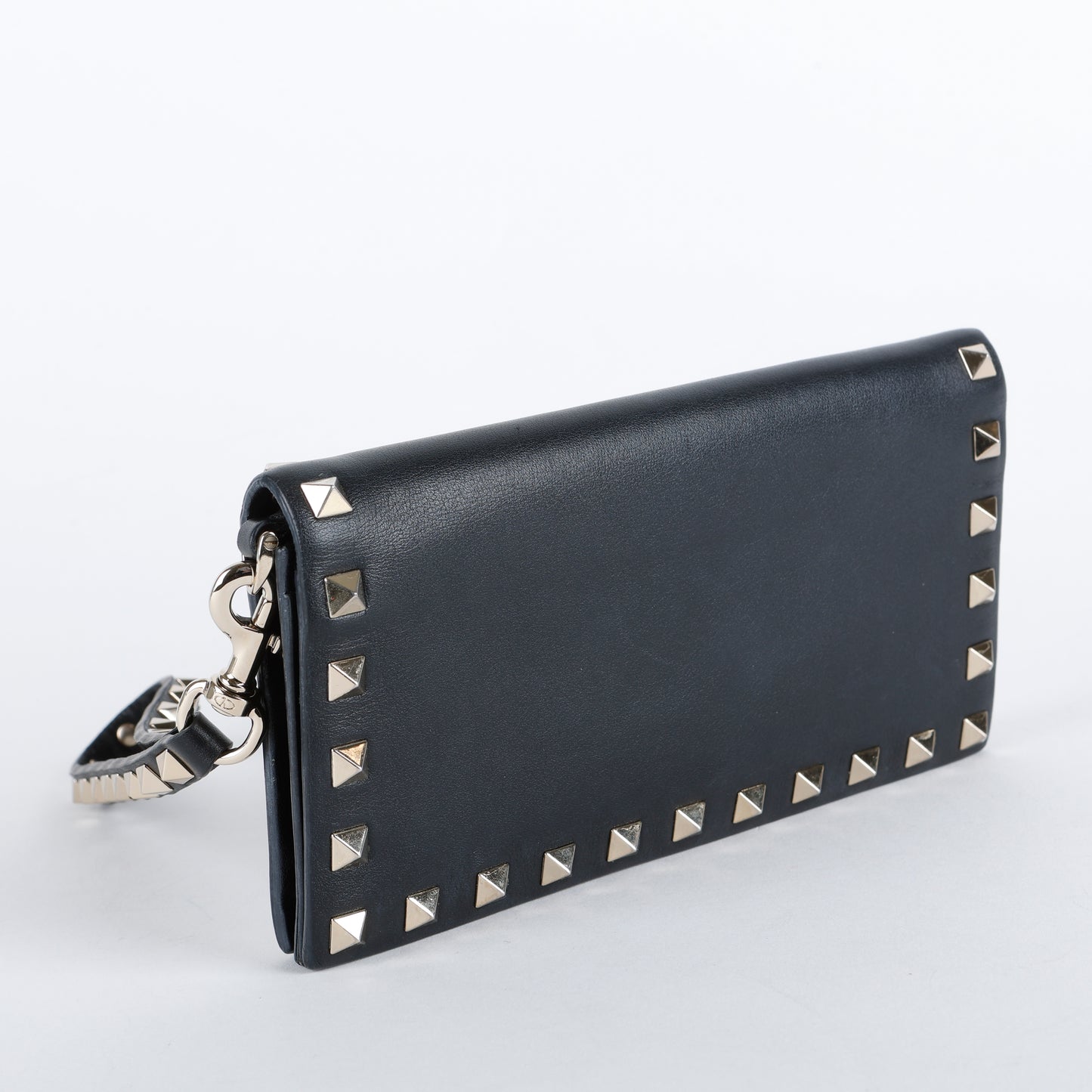 Rockstud Continental Wallet on Wristlet, Black Calfskin