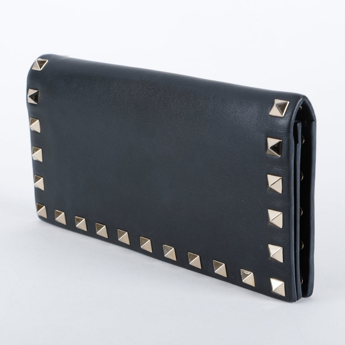 Rockstud Continental Wallet on Wristlet, Black Calfskin