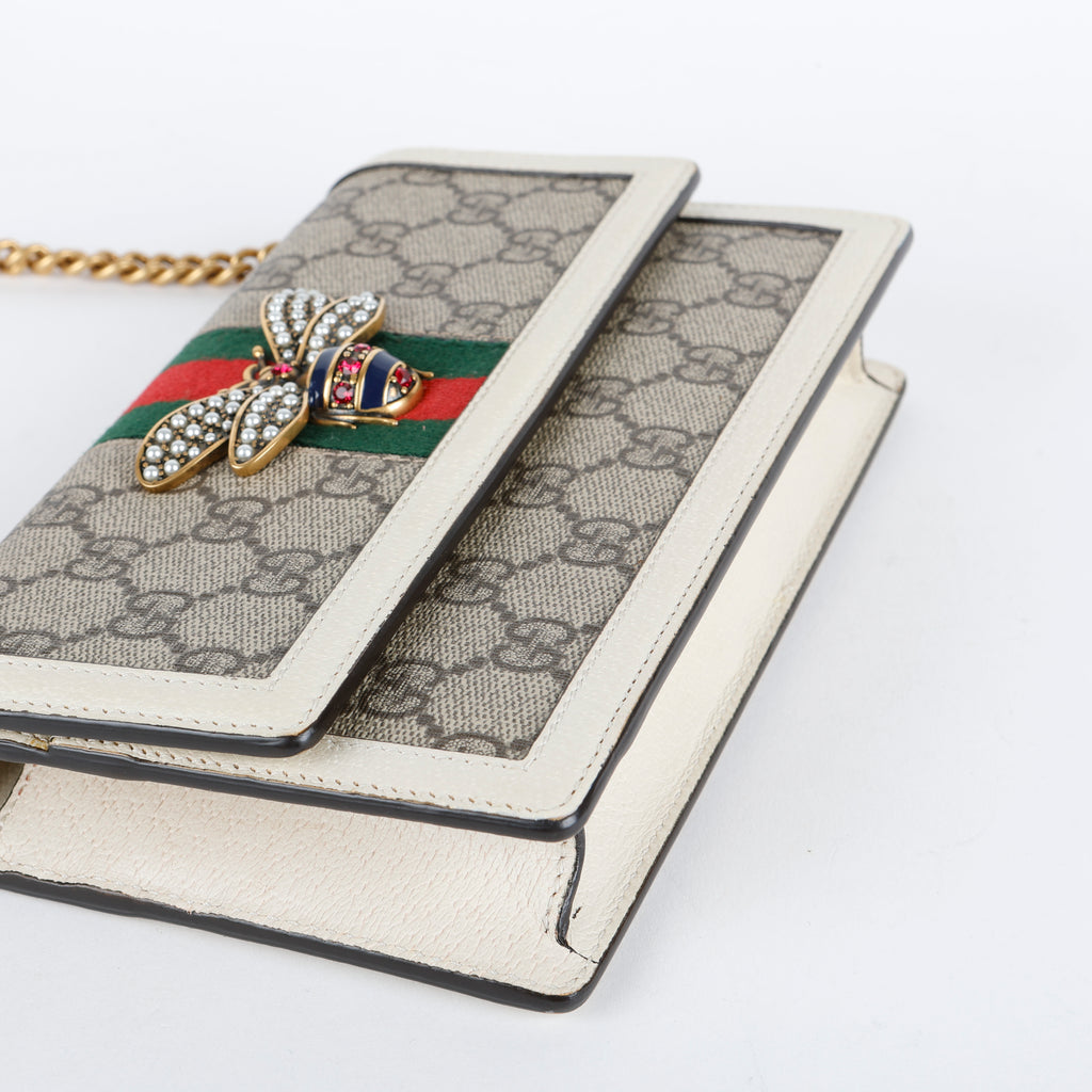 Queen Margaret Chain Wallet, Coated Canvas/Cream