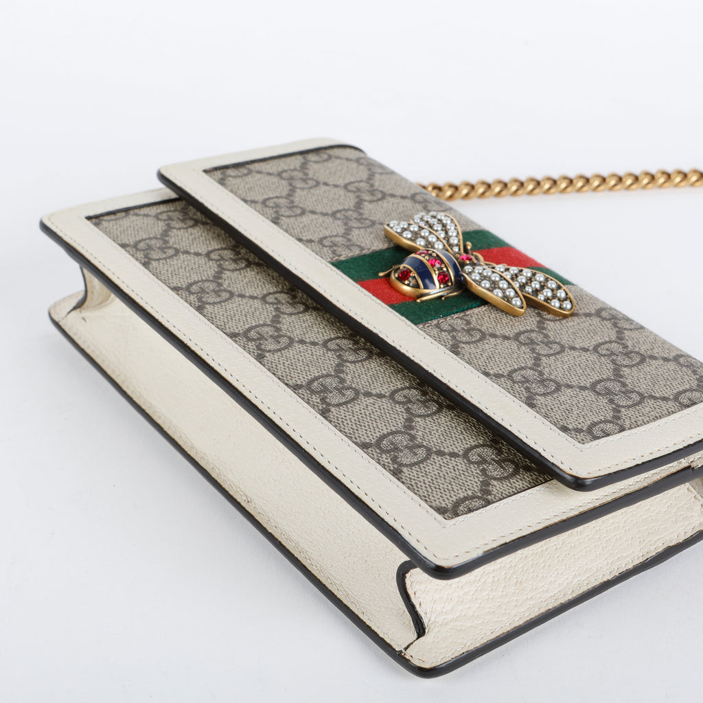 Queen Margaret Chain Wallet, Coated Canvas/Cream