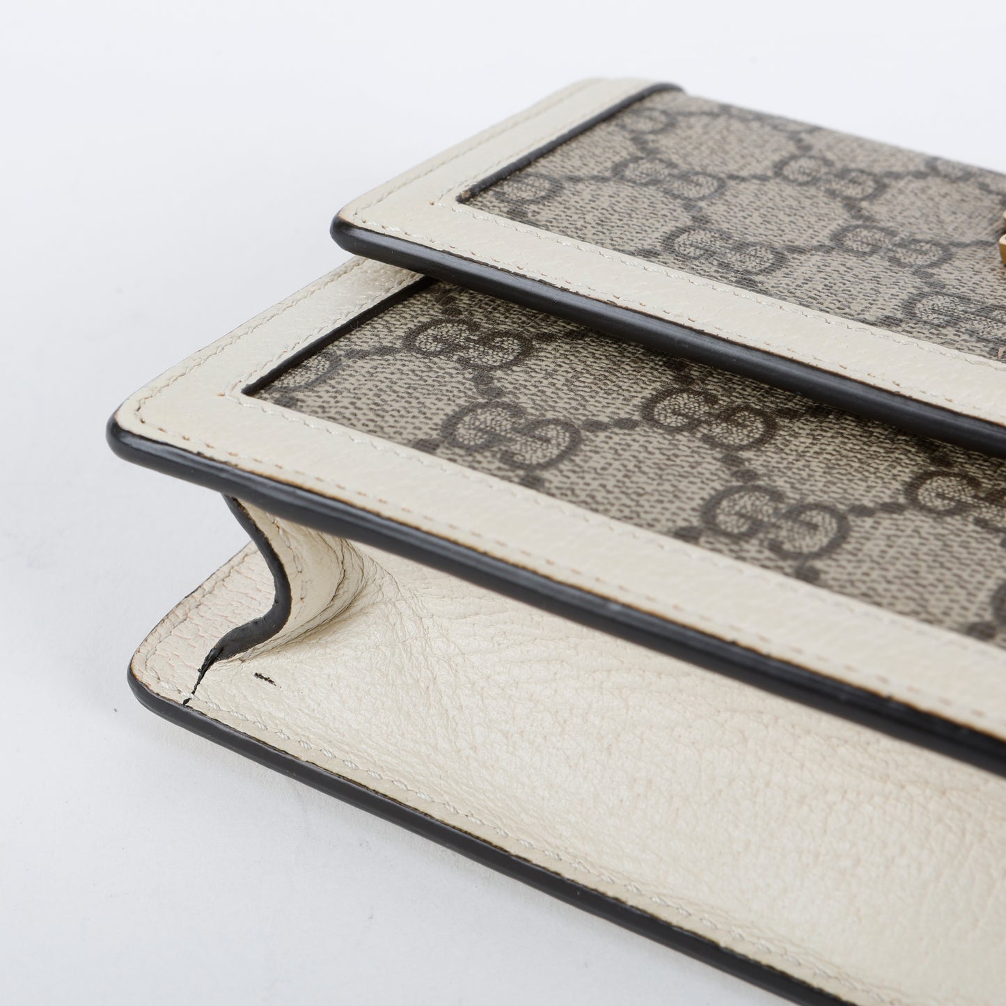 Queen Margaret Chain Wallet, Coated Canvas/Cream