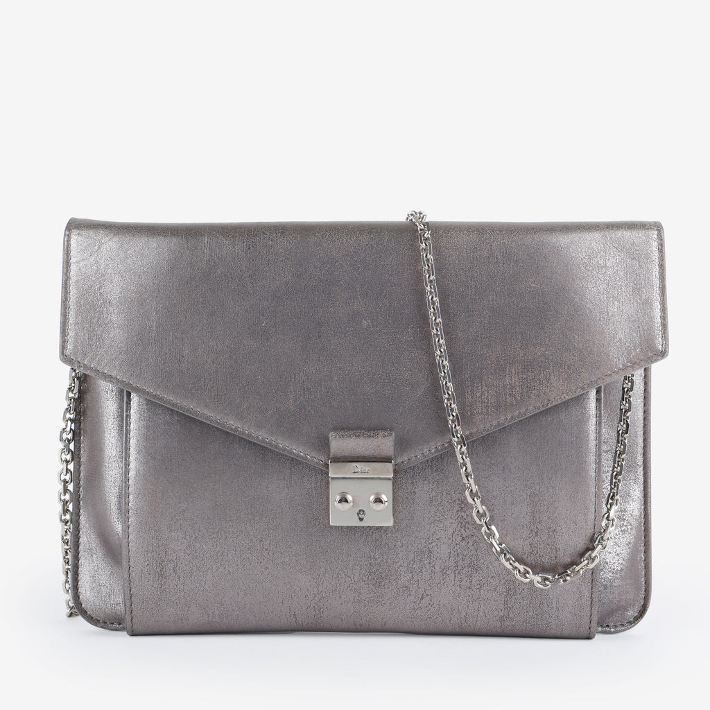 Shadow Soft Pouch on Chain, Silver