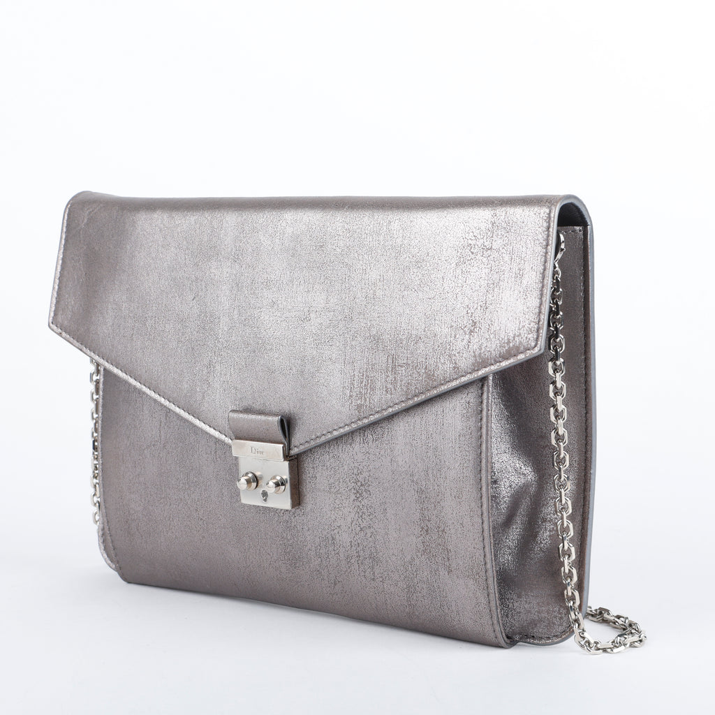 Shadow Soft Pouch on Chain, Silver