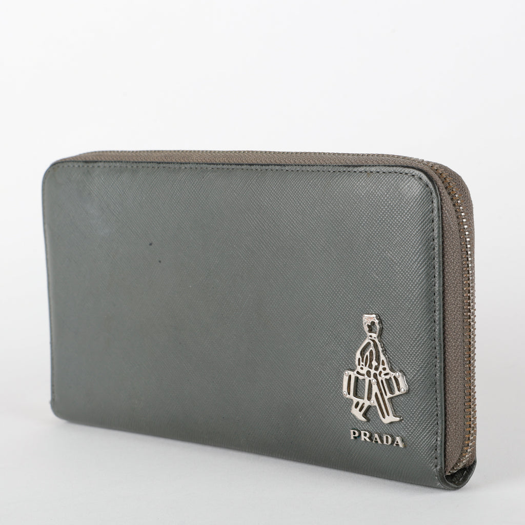 Bellhop Travel Zip Wallet, Grey Saffiano (missing strap)