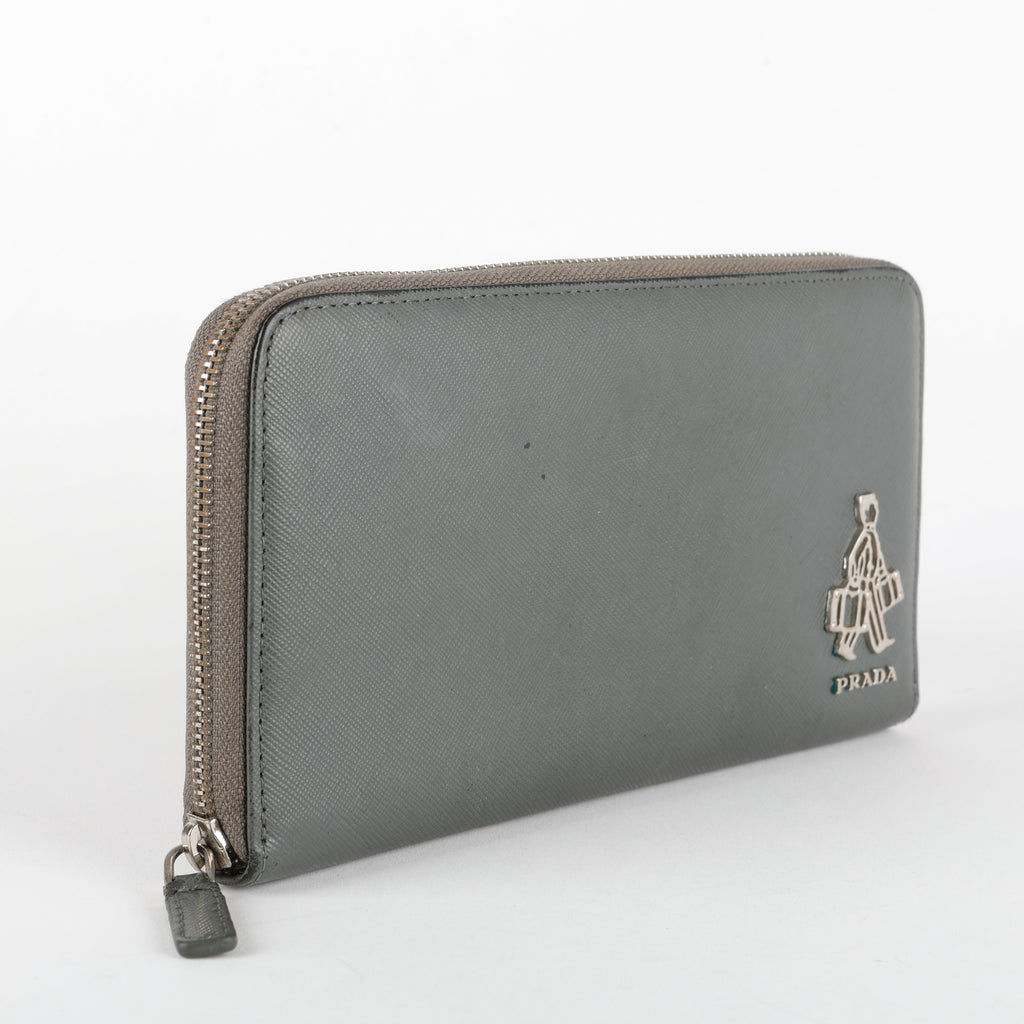 Bellhop Travel Zip Wallet, Grey Saffiano (missing strap)