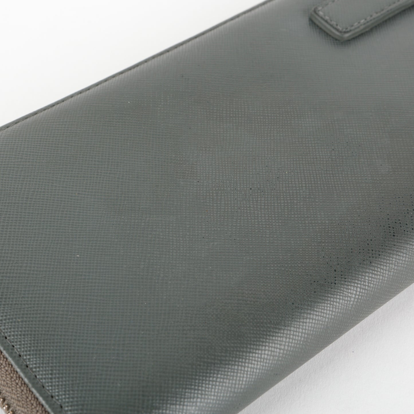 Bellhop Travel Zip Wallet, Grey Saffiano (missing strap)