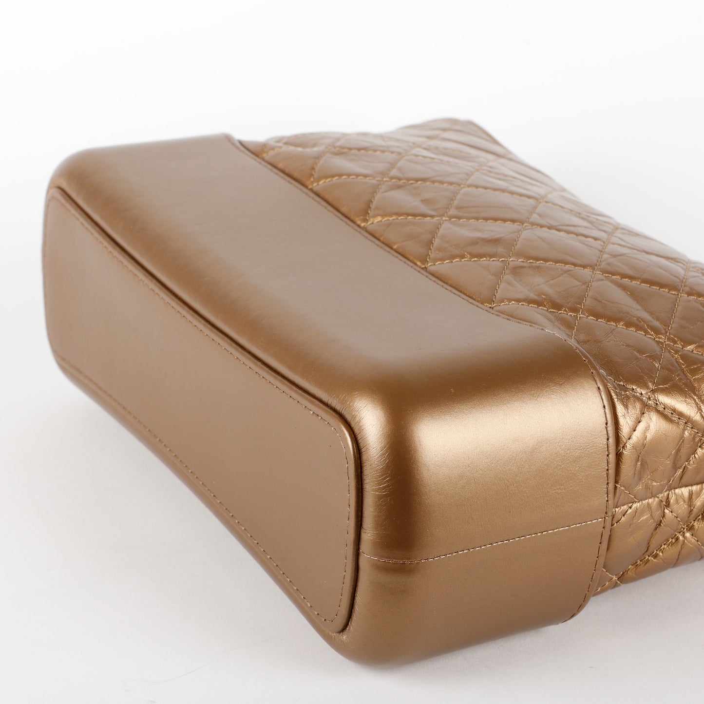 Medium Gabrielle Hobo Quilted Aged Calfskin, Bronze