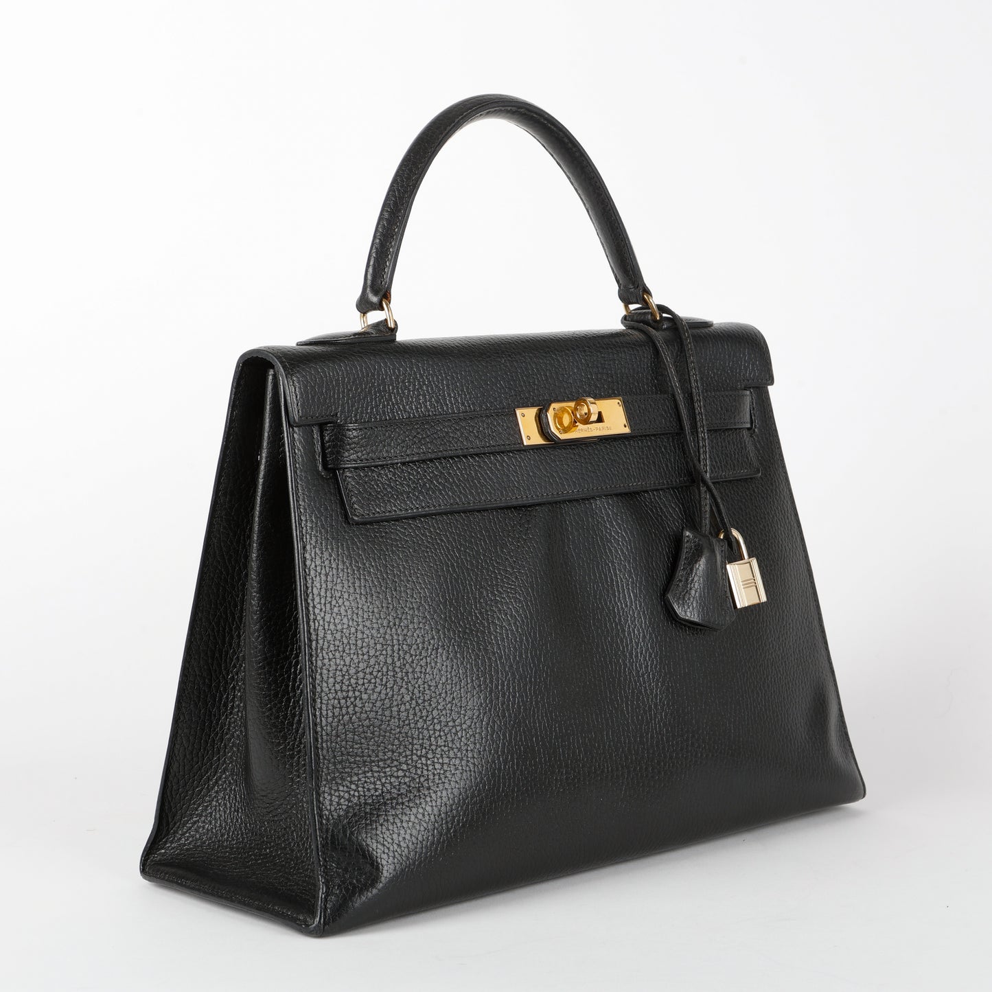 Kelly 32 Sellier, Black Ardennes, Gold Hardware Circle R (1988)