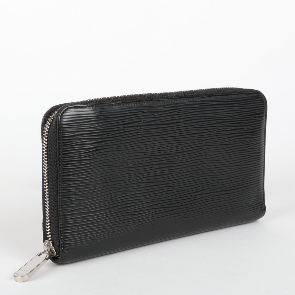 Zippy Travel Wallet, Black Epi (S.M.H)