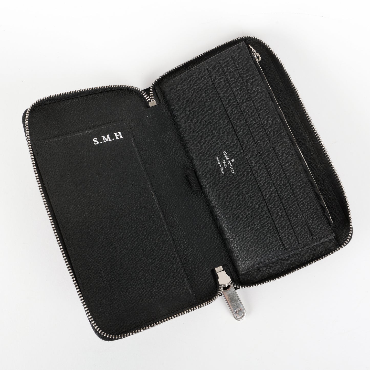 Zippy Travel Wallet, Black Epi (S.M.H)