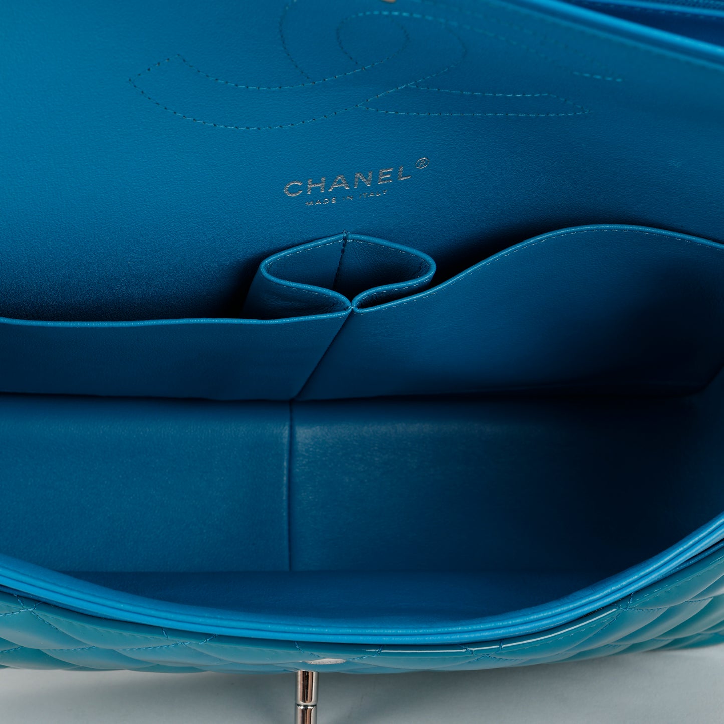 Jumbo Double Flap, Turquoise Patent Calfskin SHW