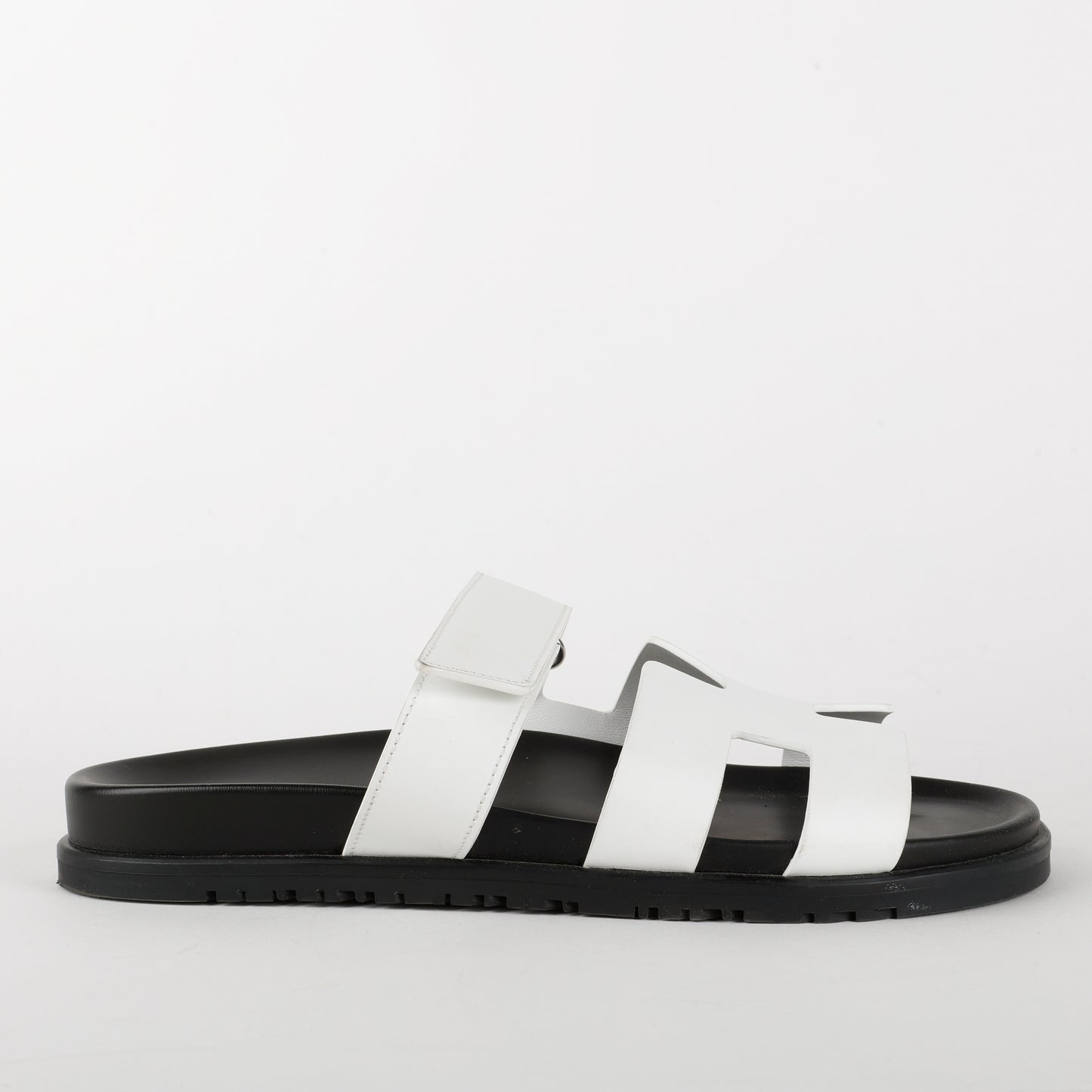 Chypre Sandals, White/Black (Size 40)