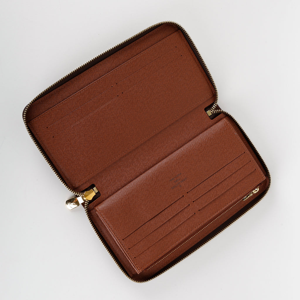 Zippy Wallet, Monogram