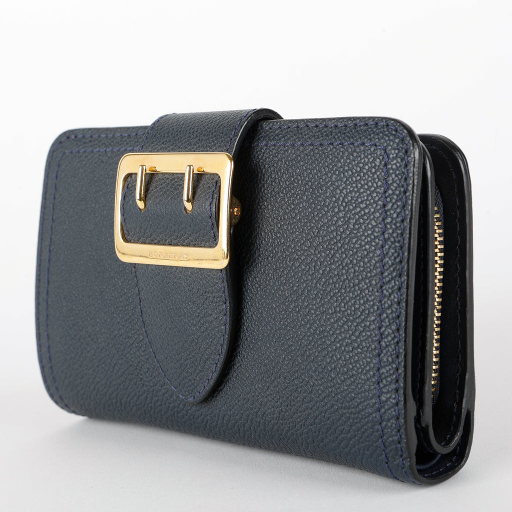 Buckle Medley Wallet, Nay Calfskin