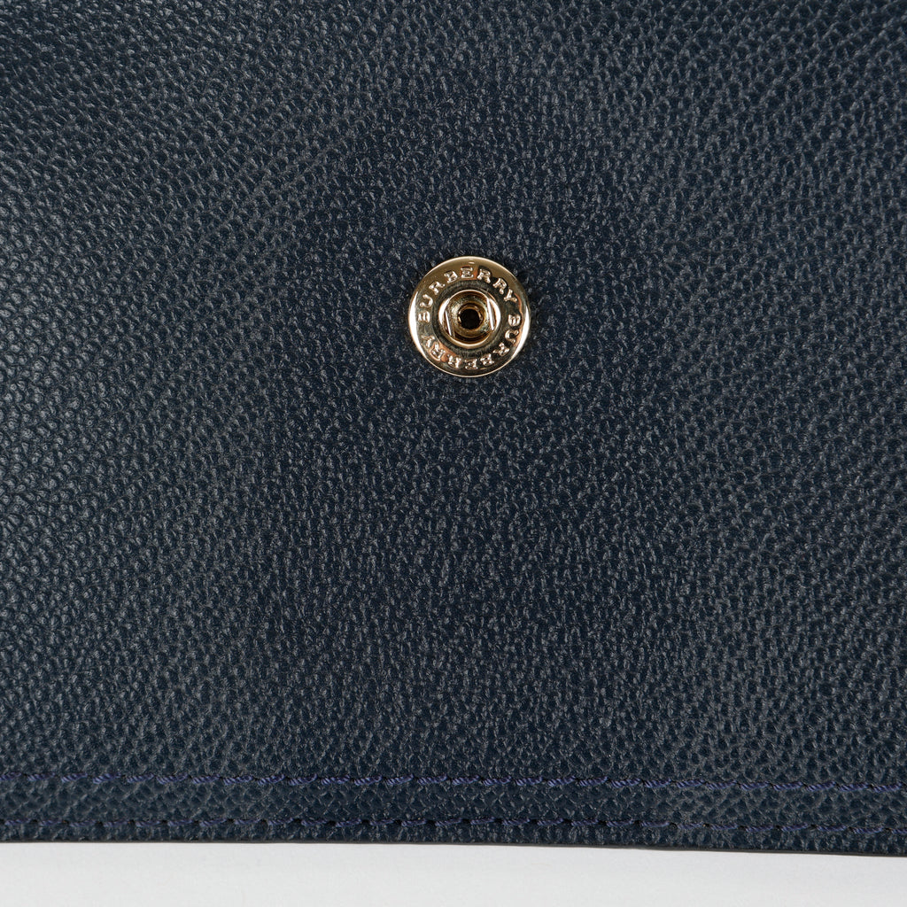 Buckle Medley Wallet, Nay Calfskin
