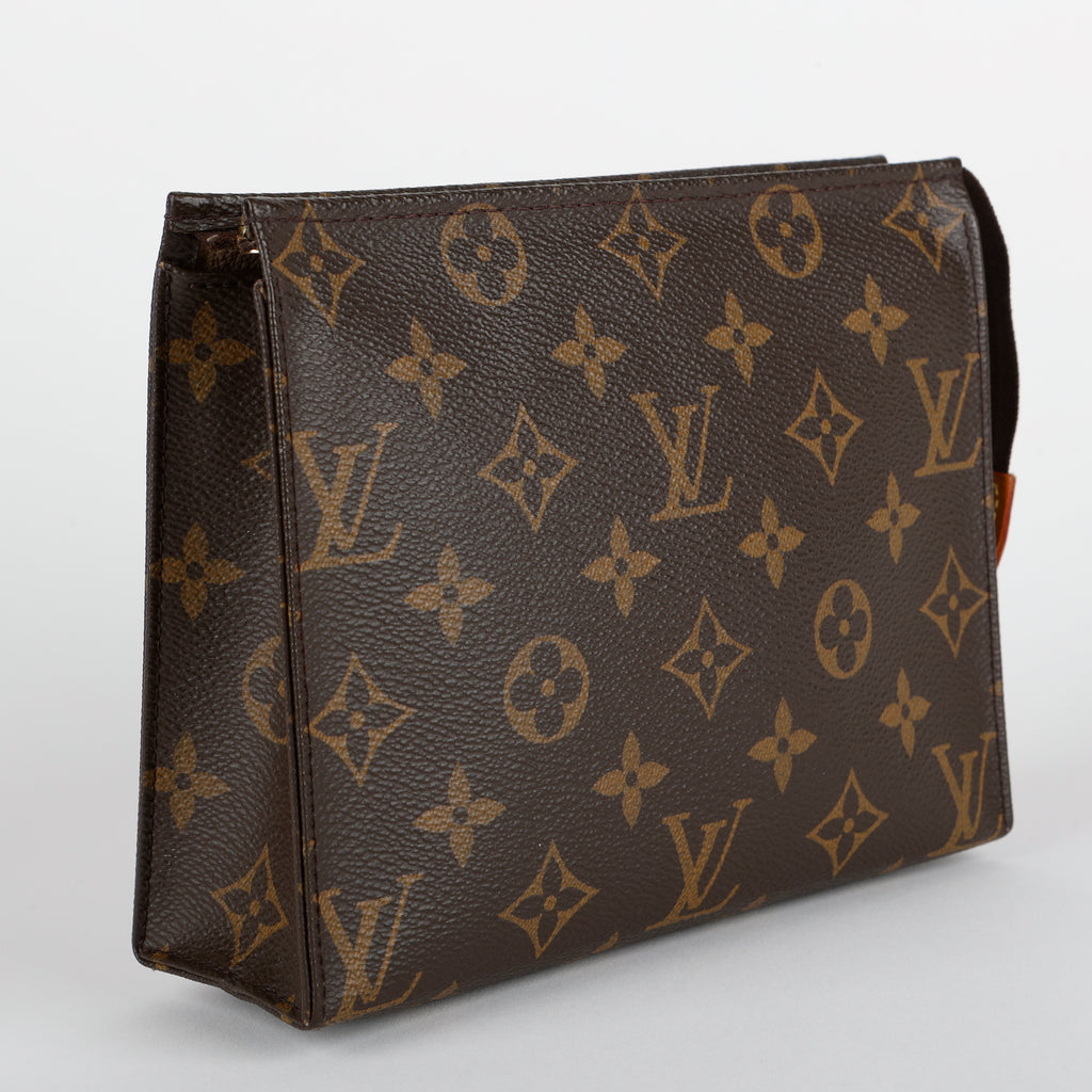 Toiletry Pouch 19, Monogram