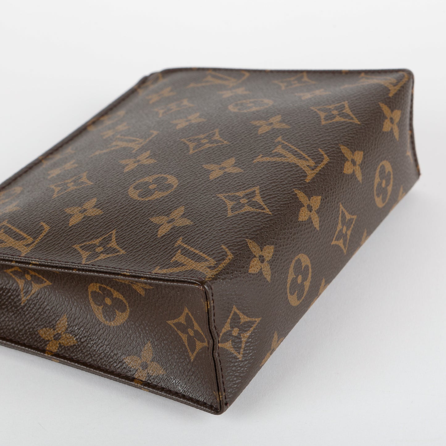 Toiletry Pouch 19, Monogram
