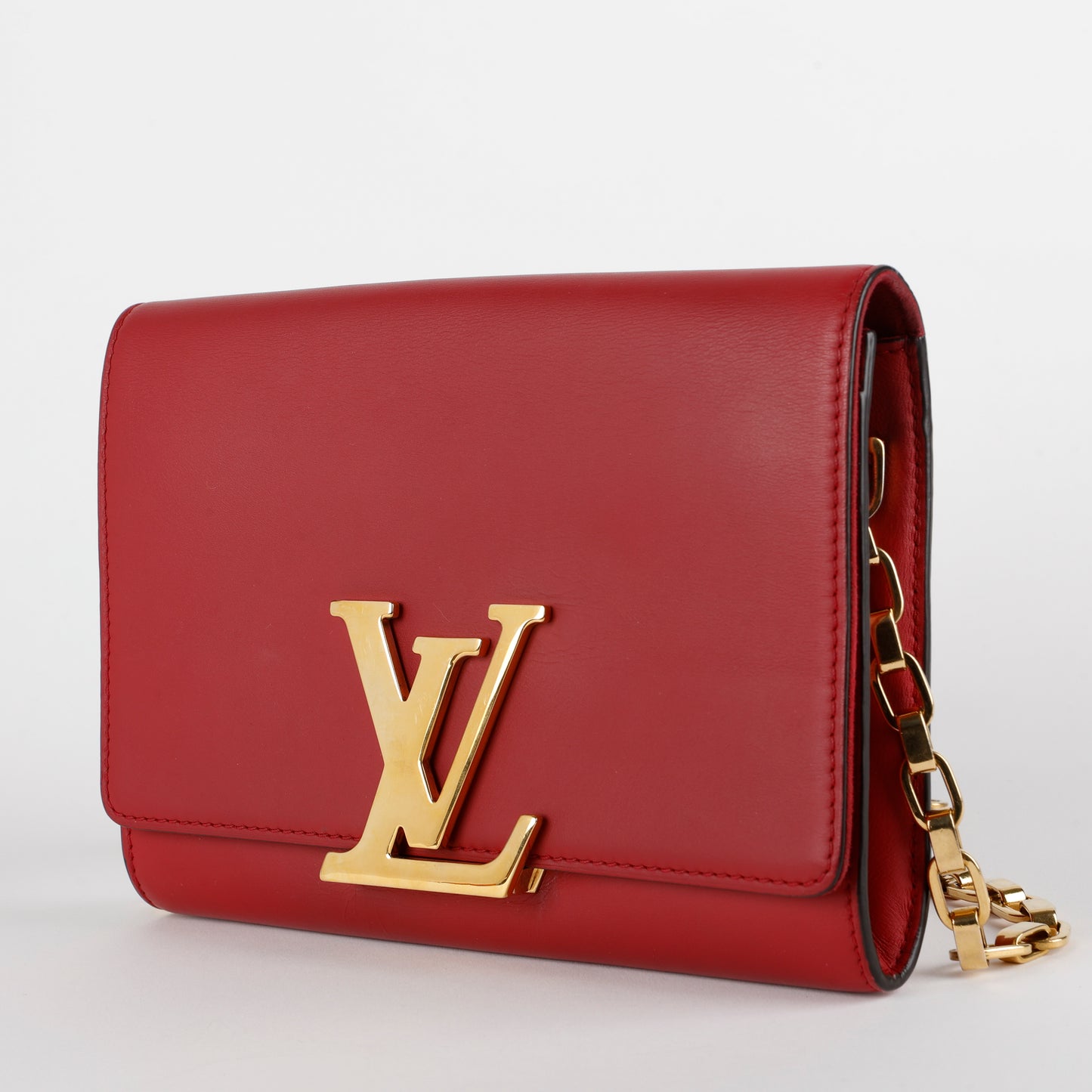 Louise GM, Red