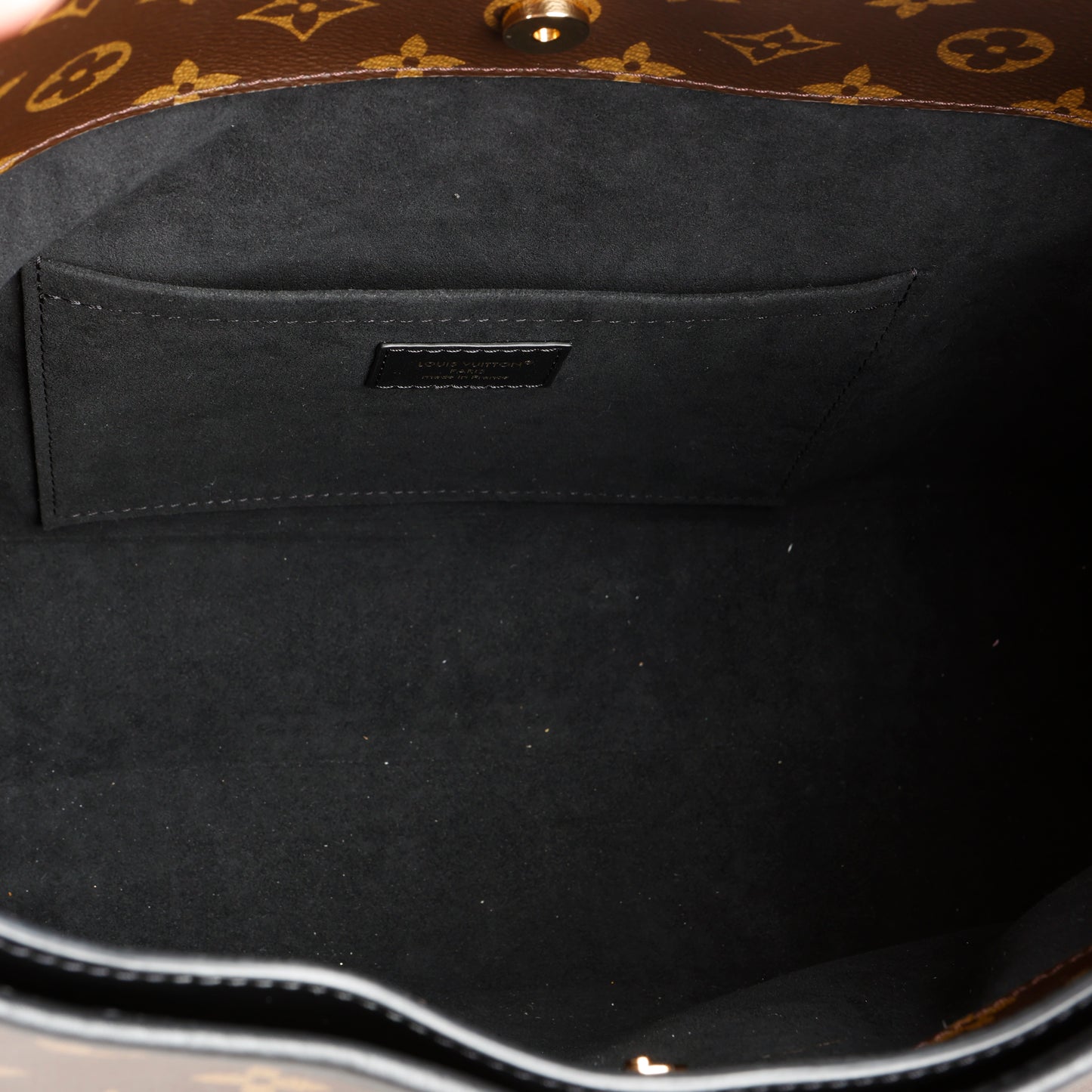 The Drop GM, Monogram Black