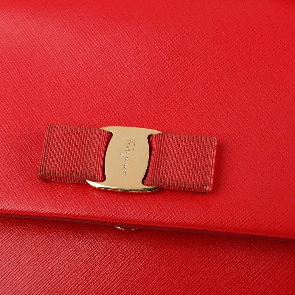 Carrie O Chain Shoulder Bag, Pamplona Red