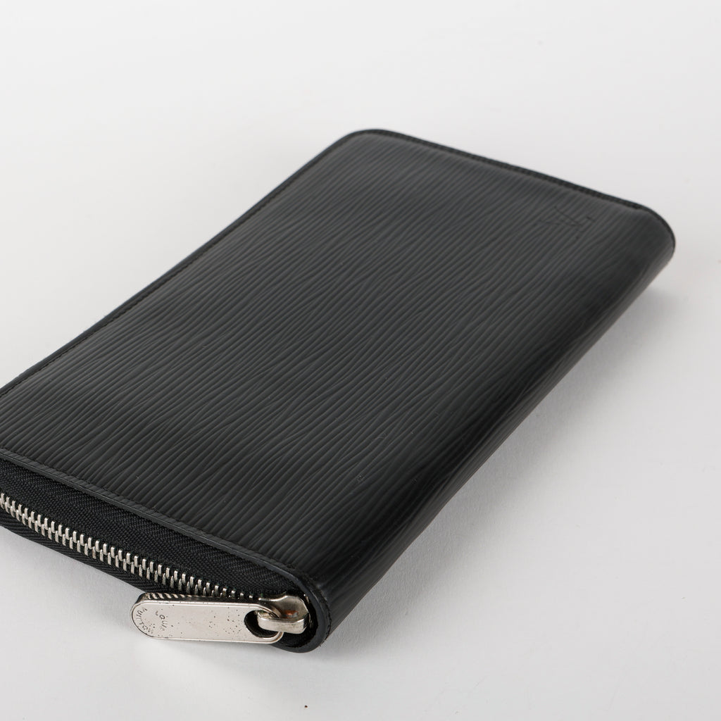 Zippy Travel Wallet, Black Epi (W.X.P)