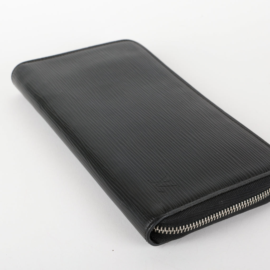 Zippy Travel Wallet, Black Epi (W.X.P)