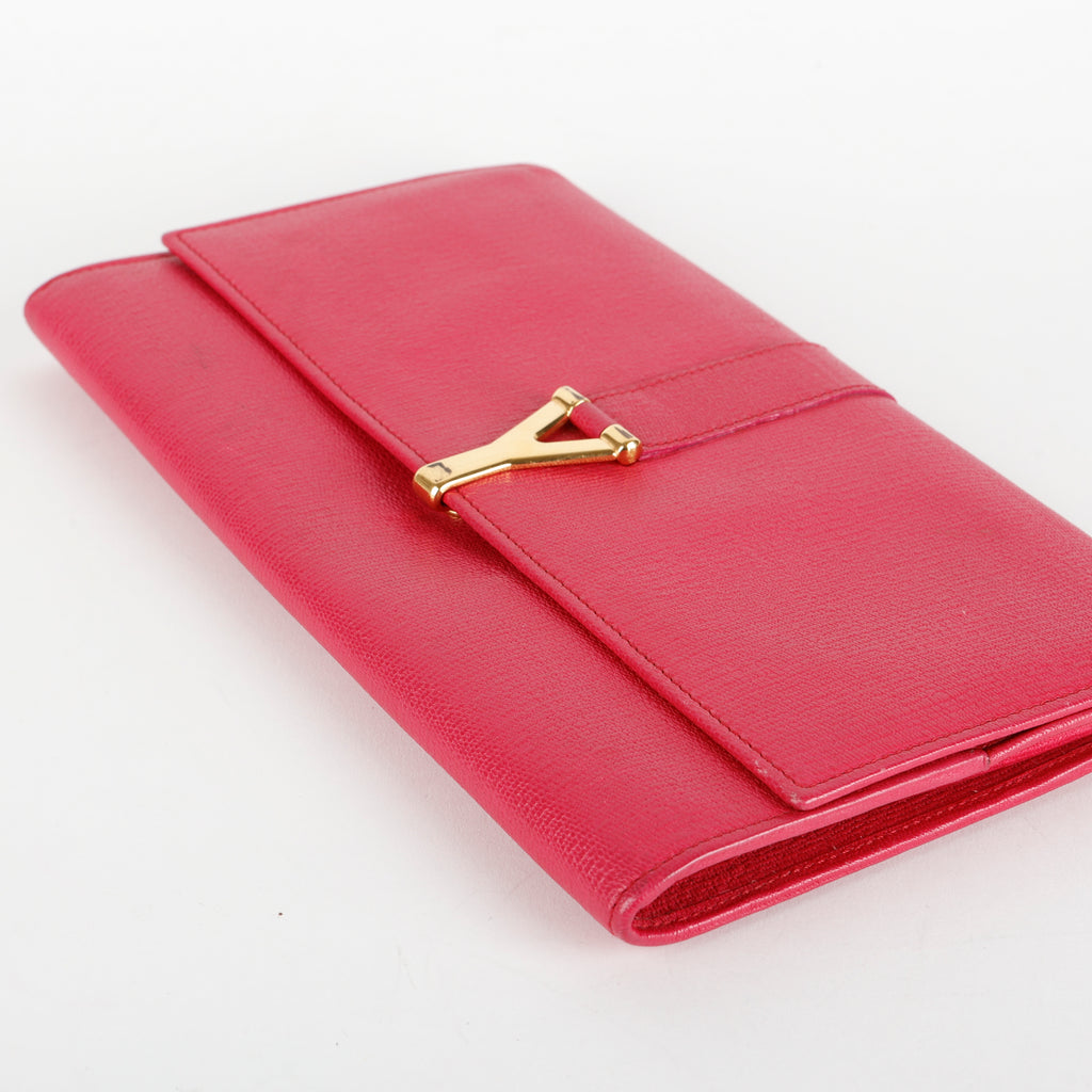 Travel Y Ligne Clutch, Fuchsia Grained Calfskin