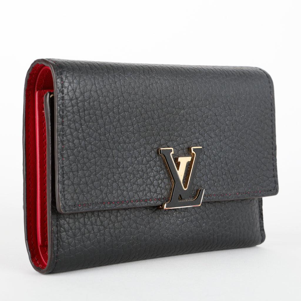 Capucines Wallet, Black