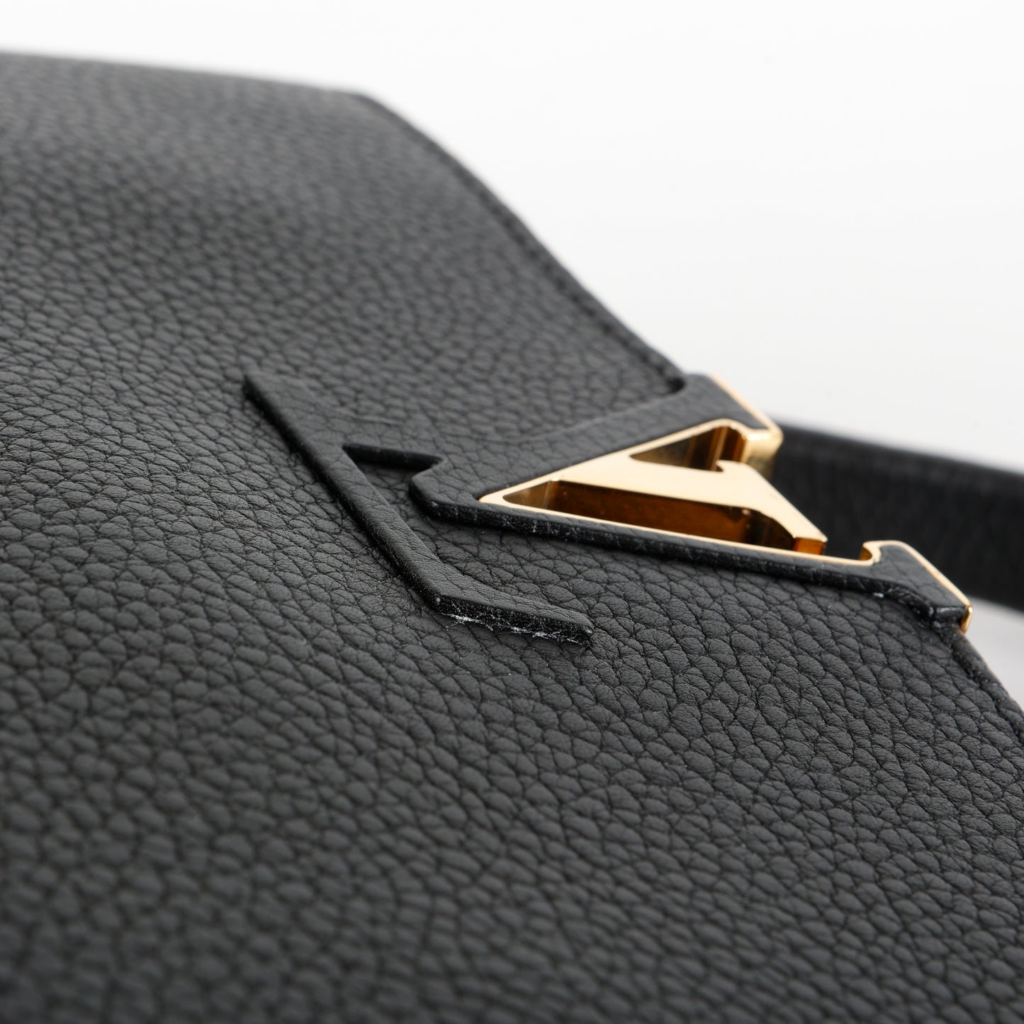 Capucines PM, Black Calfskin