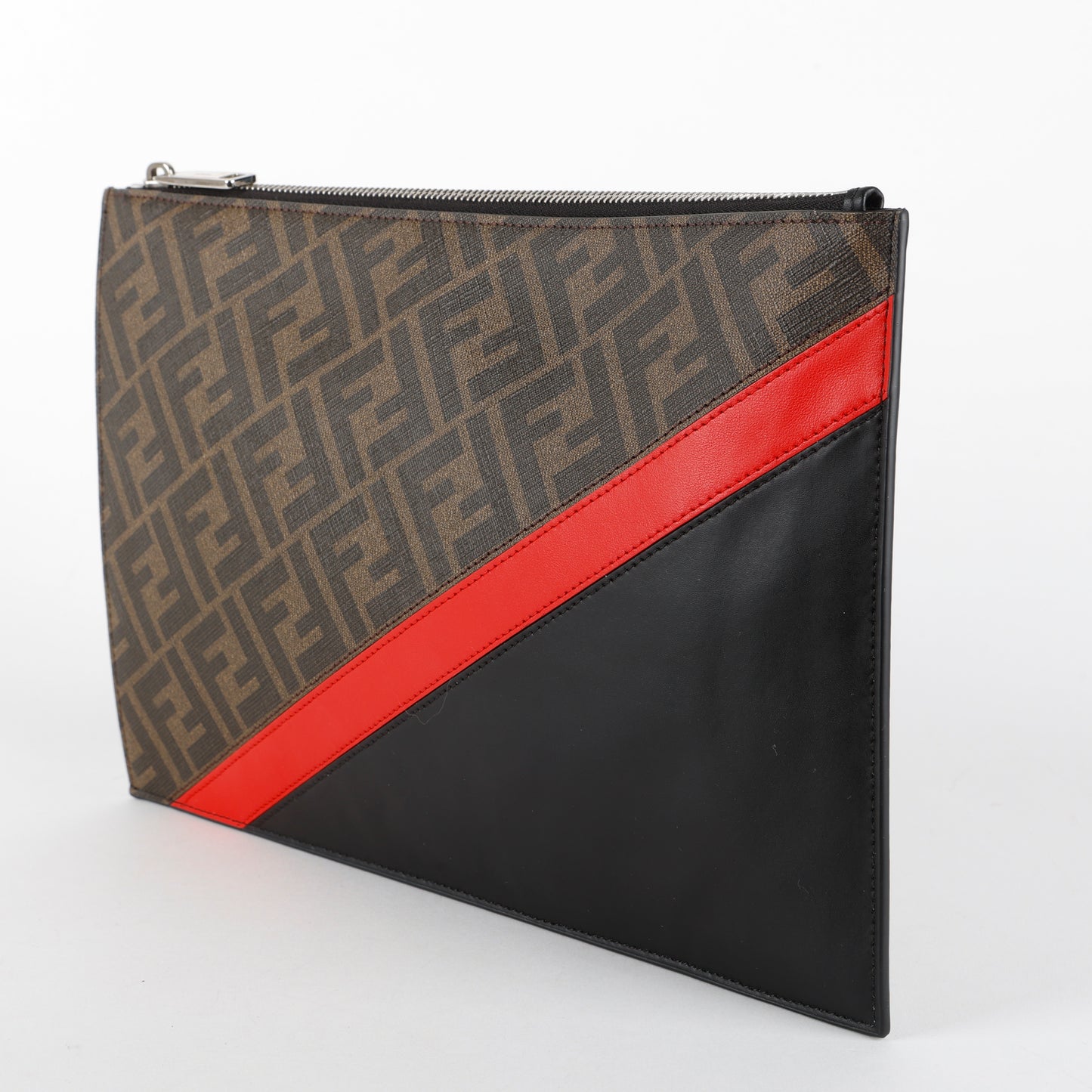 Wristlet Zucca Diagonal Clutch, Red