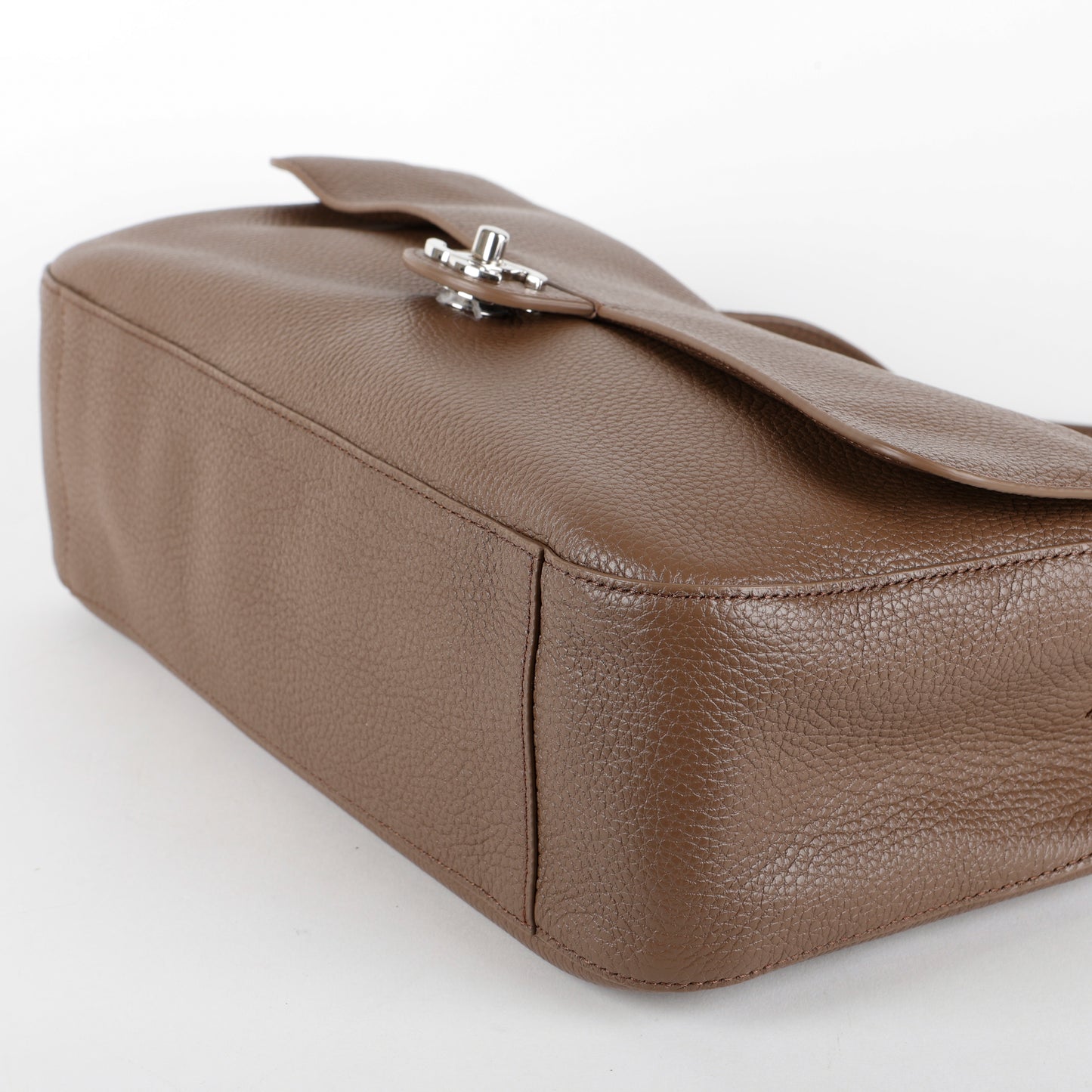 Souplissimo Maxi Flap, Light Brown Calfskin SHW