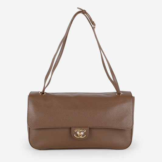 Souplissimo Maxi Flap, Light Brown Calfskin GHW