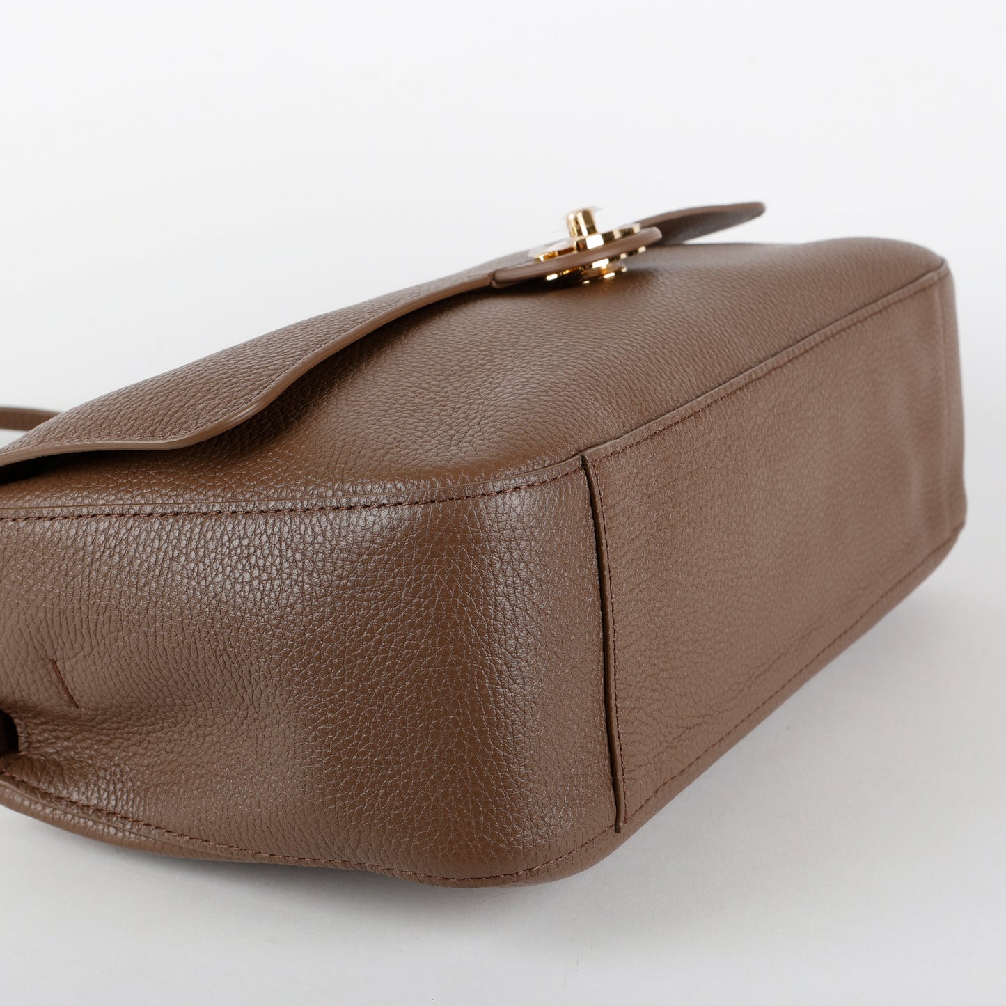 Souplissimo Maxi Flap, Light Brown Calfskin GHW