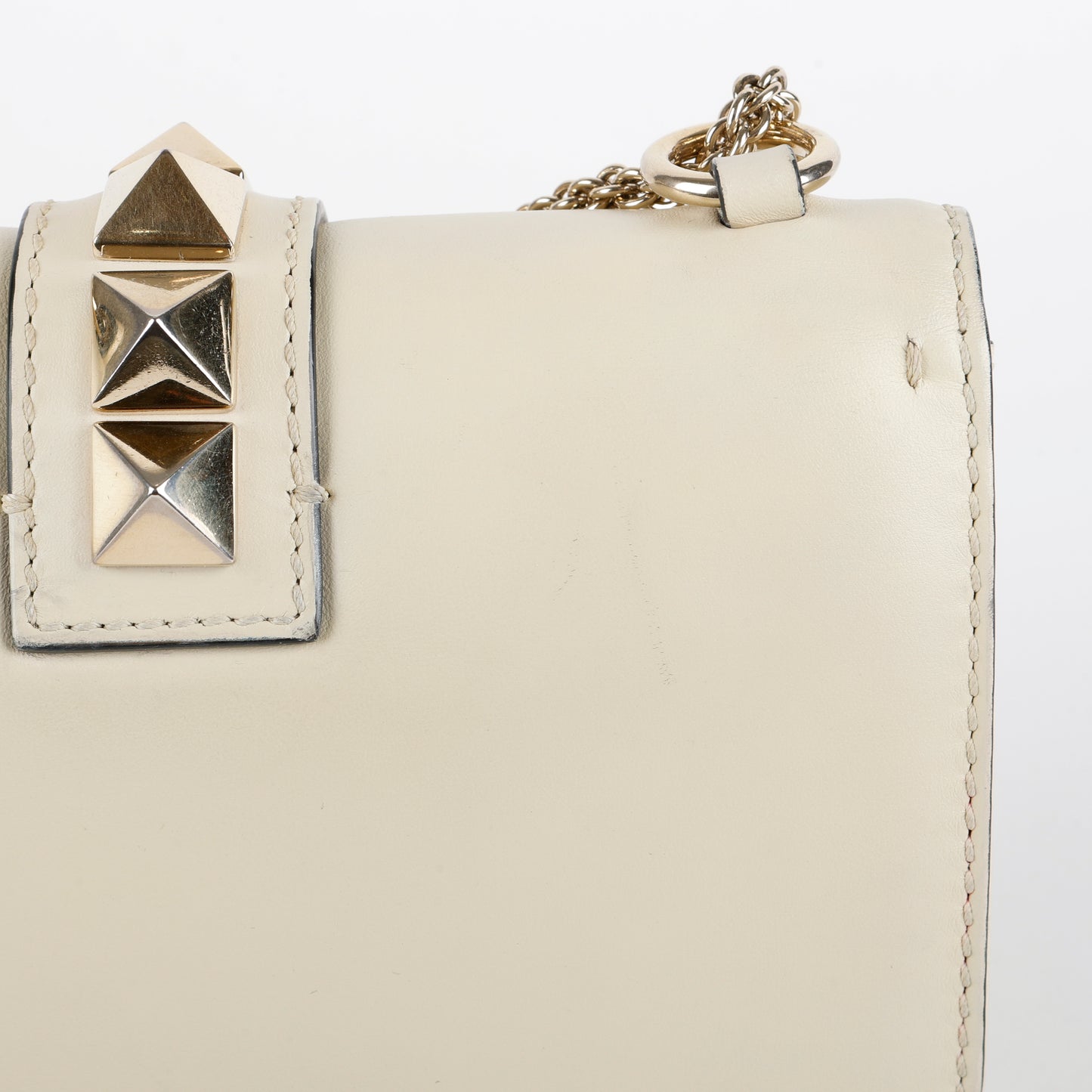 Small Glam Lock Rockstud Flap, Cream