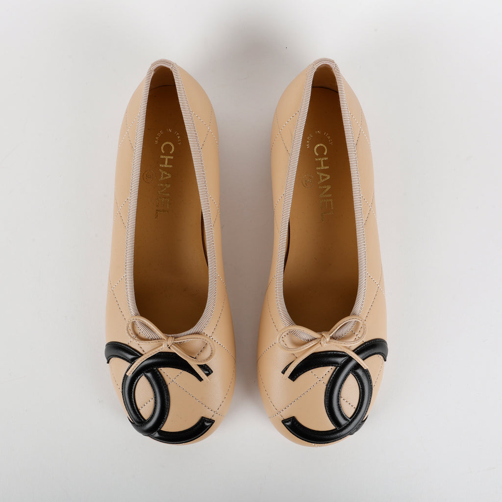 Cambon Quilted Lambskin Ballet Flats, Beige Size 39 (US 9)