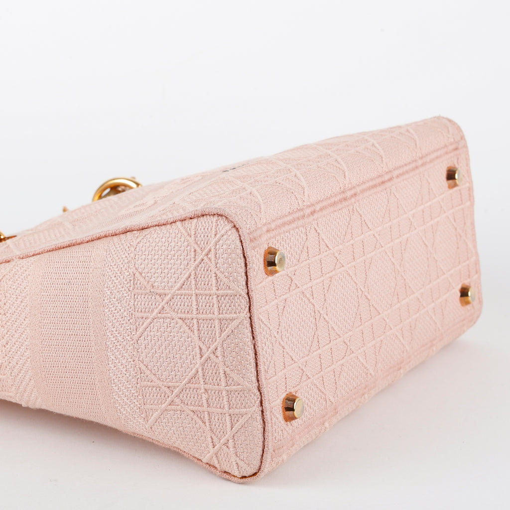 Medium Cannage D-Lite, Light Pink Canvas