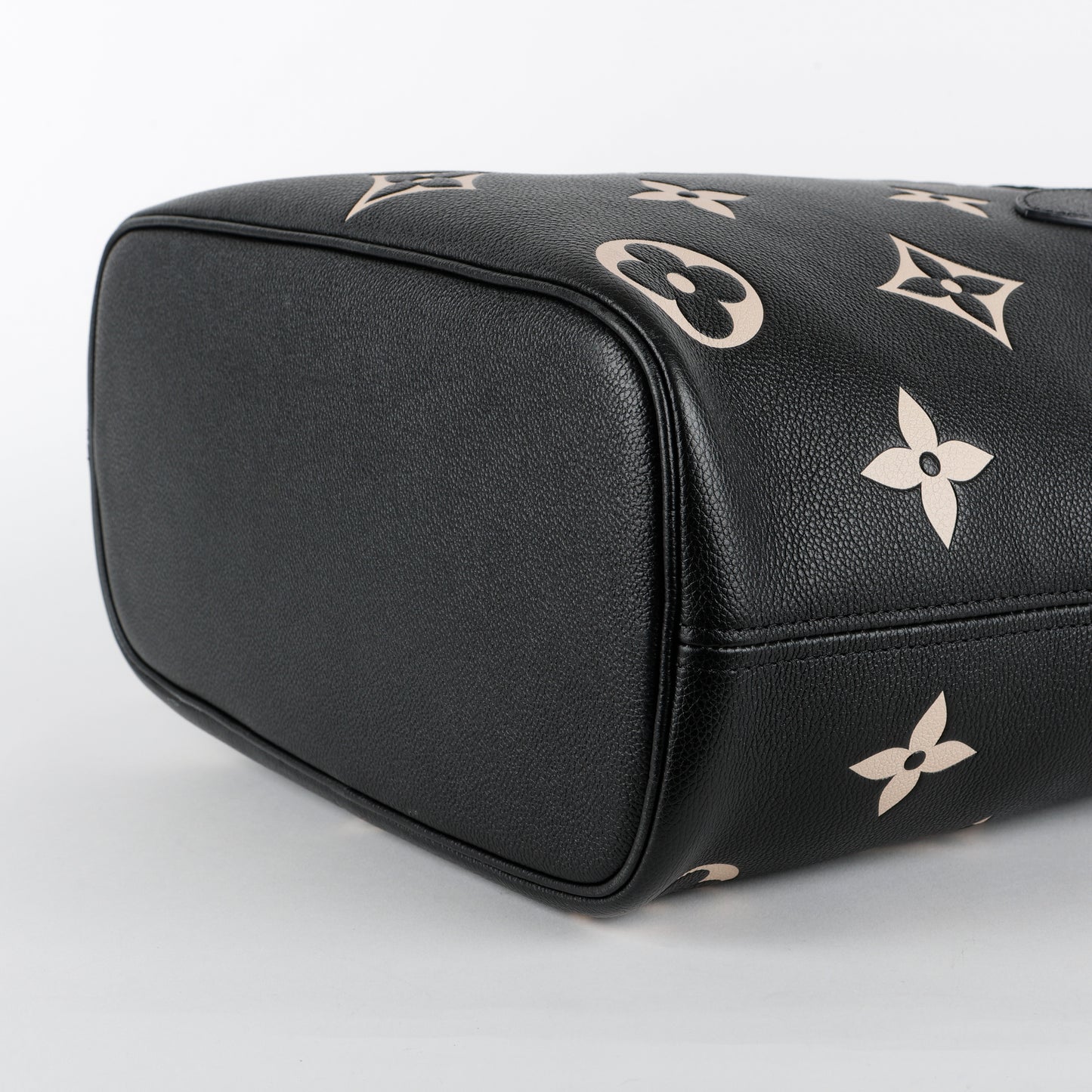 Neverfull MM, Black/Cream Bicolor Empreinte