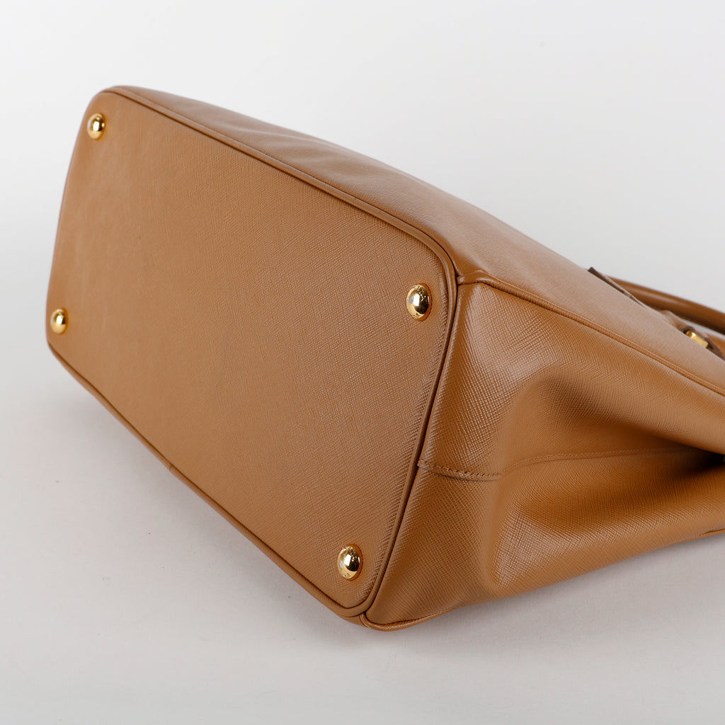 Large Galleria, Congac Saffiano (w/o strap)