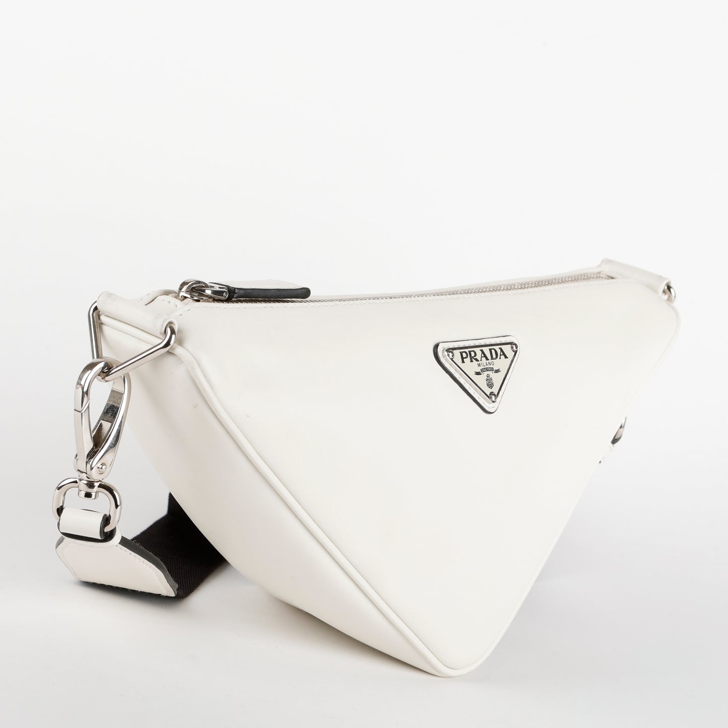 Grace Lux Triangle, White