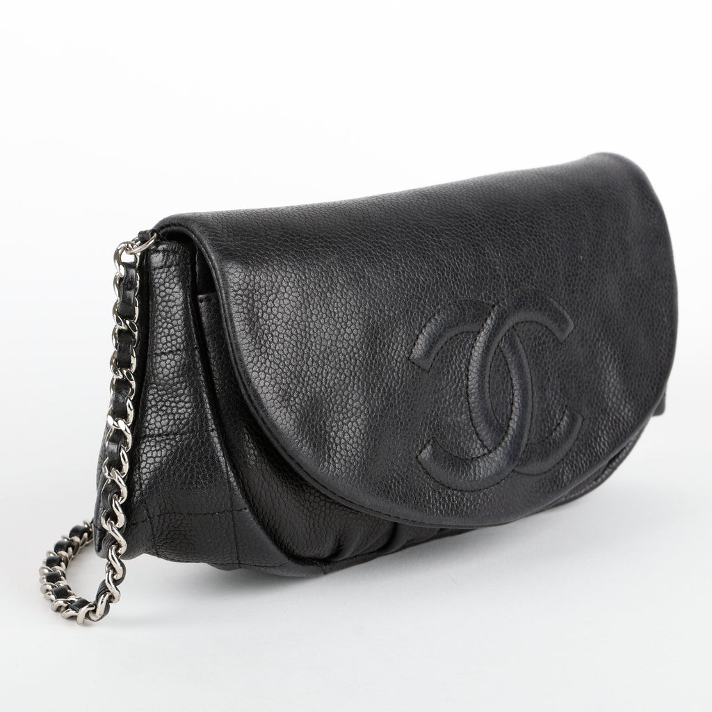 Half Moon Wallet On Chain, Black Caviar