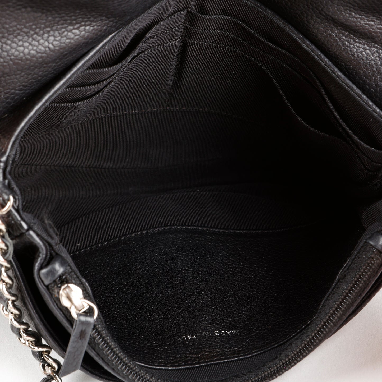 Half Moon Wallet On Chain, Black Caviar