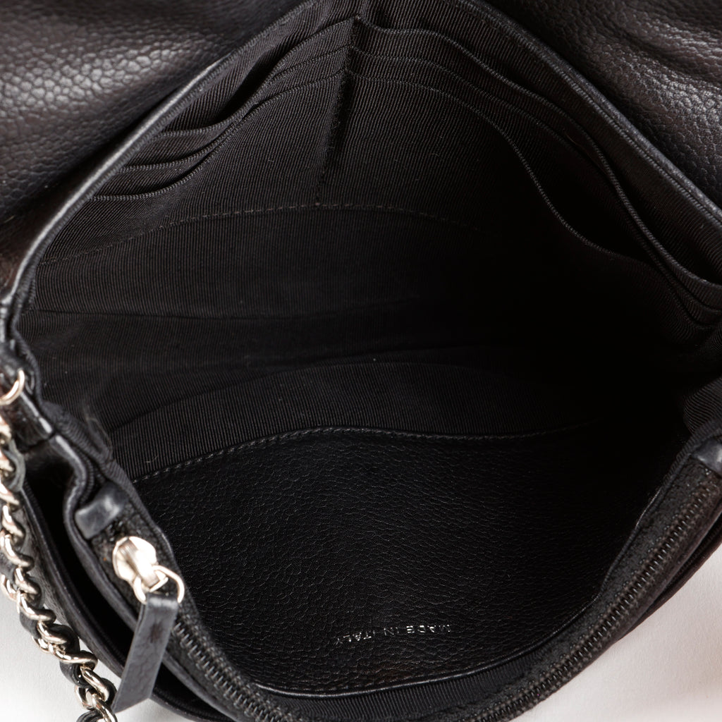 Half Moon Wallet On Chain, Black Caviar
