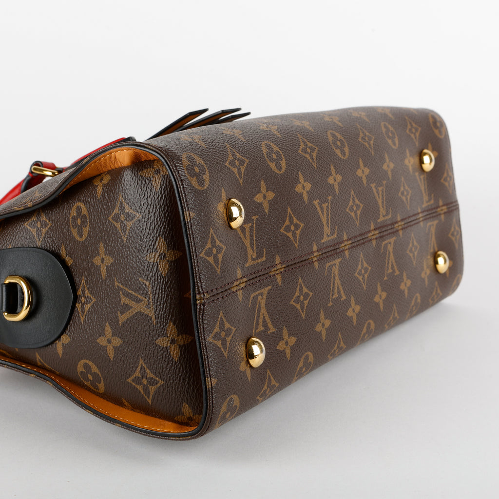 Tuileres MM, Monogram