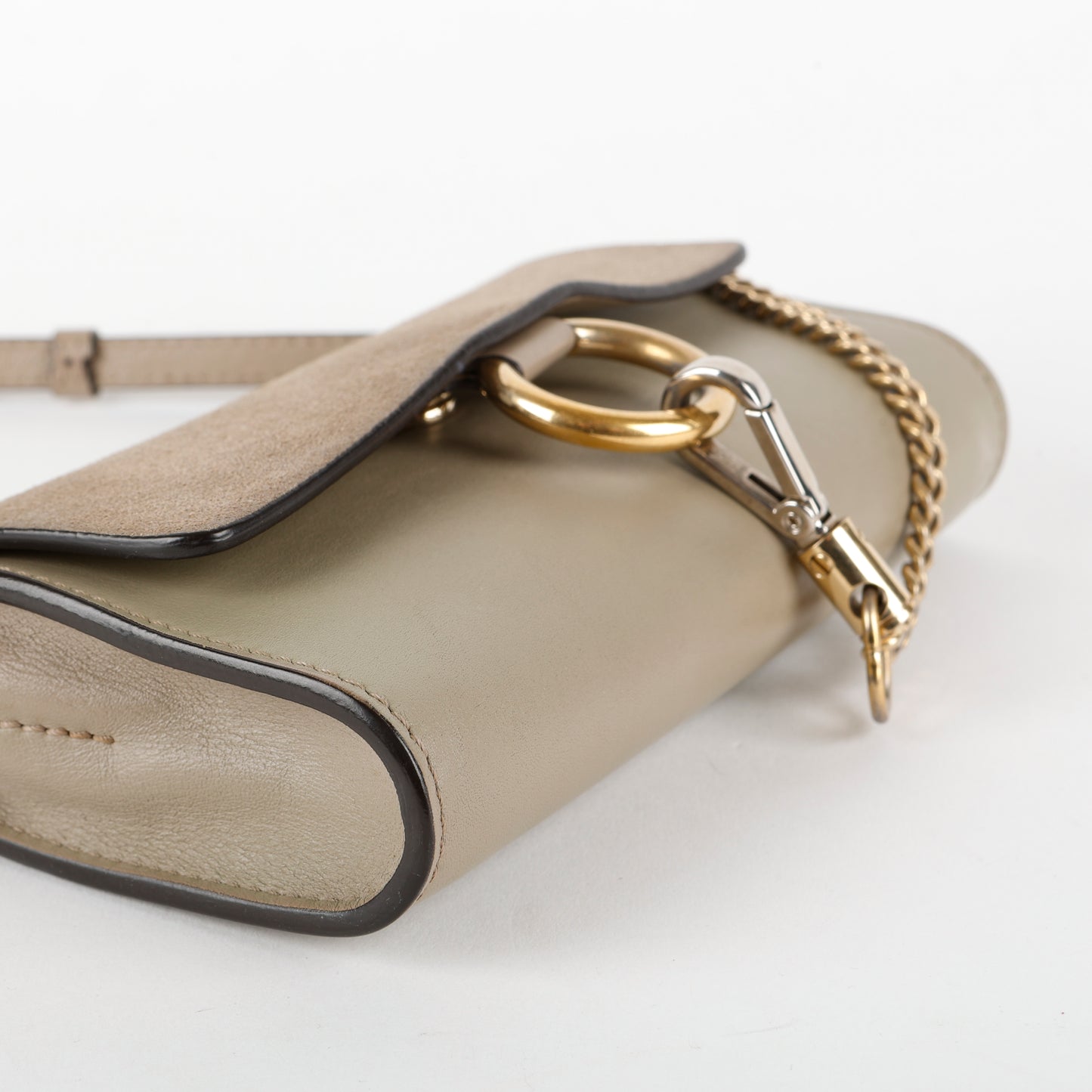 Faye Wallet on Chain, Motty Grey