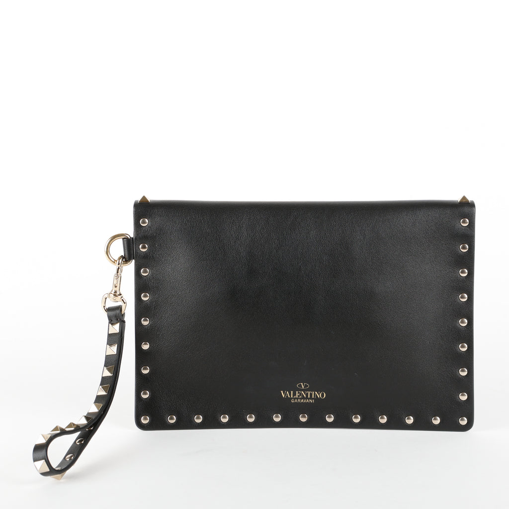Medium Rockstud Envelope Flat Wristlet Pouch, Black