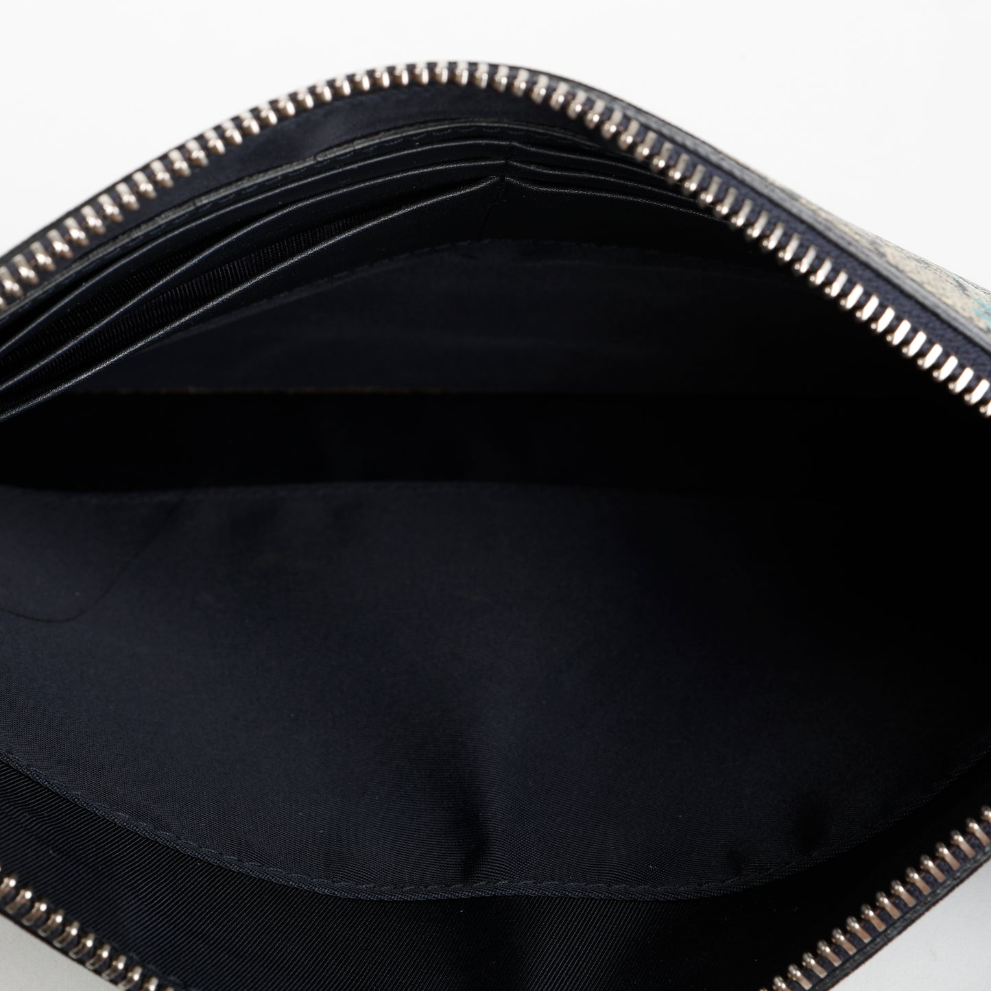 GG Blooms Zipped Pouch, Blue/Black (Missing Strap)