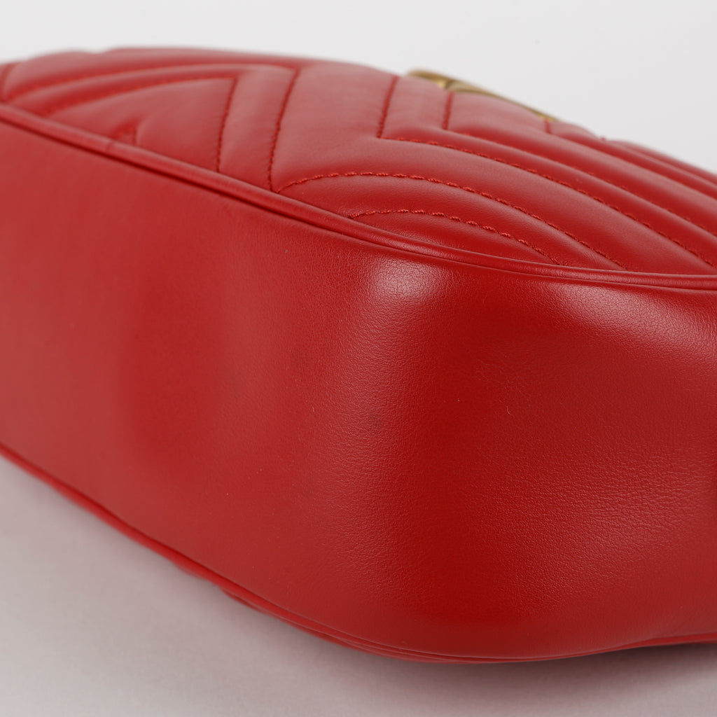 Small GG Marmont Camera Bag, Red