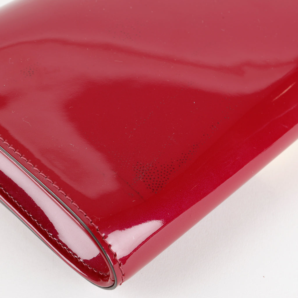 Louise Clutch East West, Amaranthe Vernis